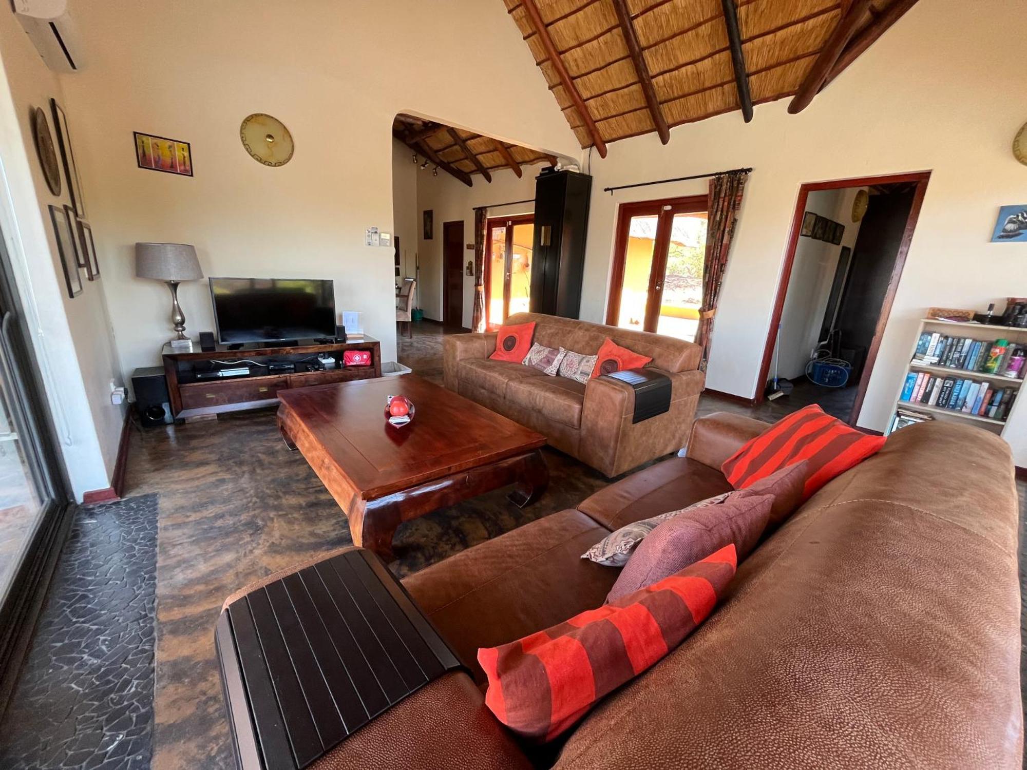 Bushvilla Umoja Kruger Phalaborwa Exterior photo